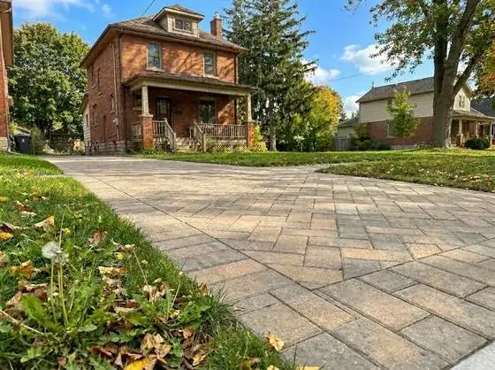 Interlocking stone driveway